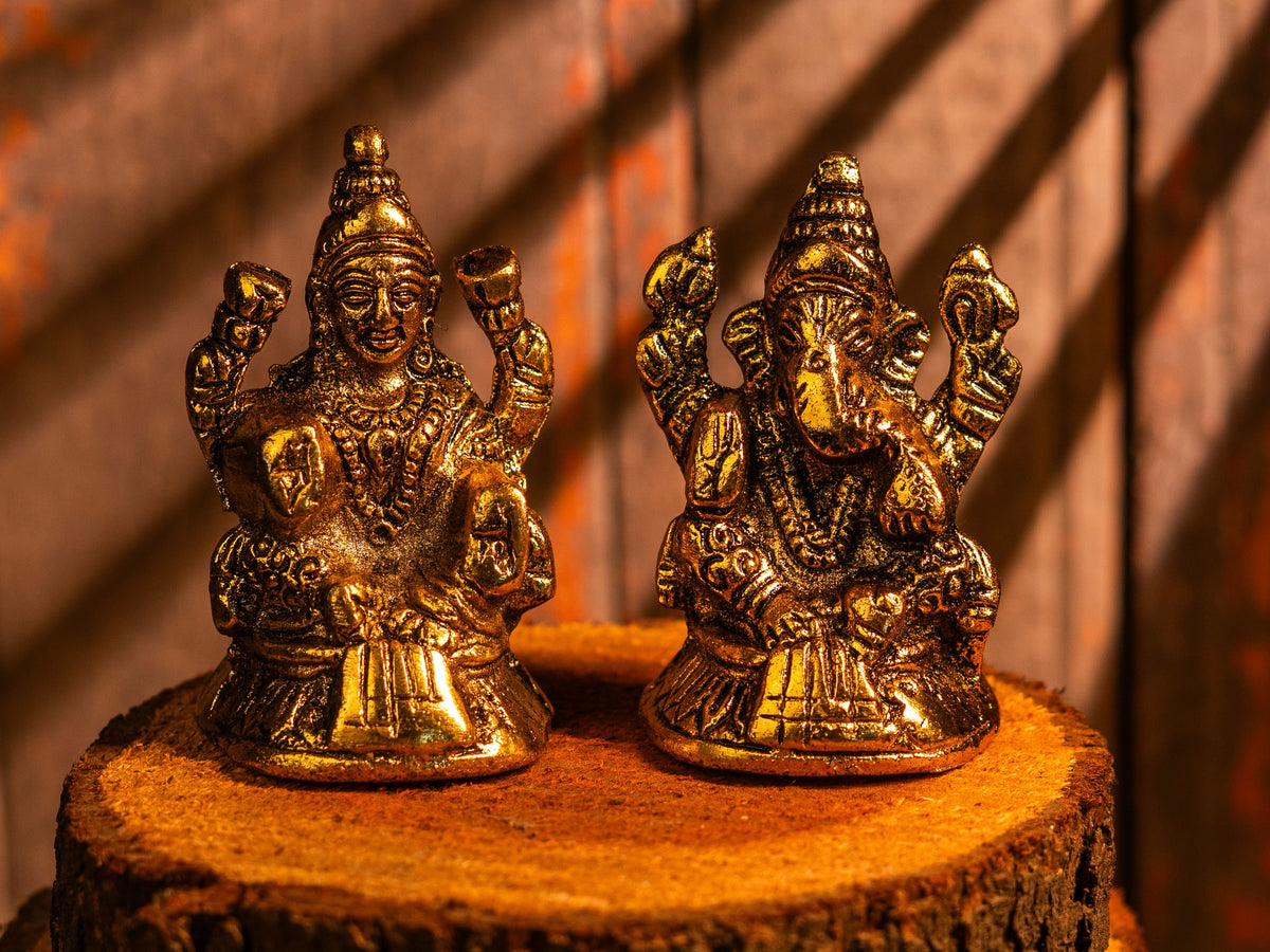 Lakshmi Ganesh Idol for blessings