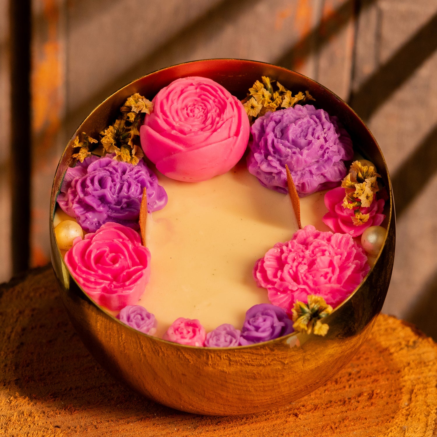 ‘Centre table’ Floral Candle